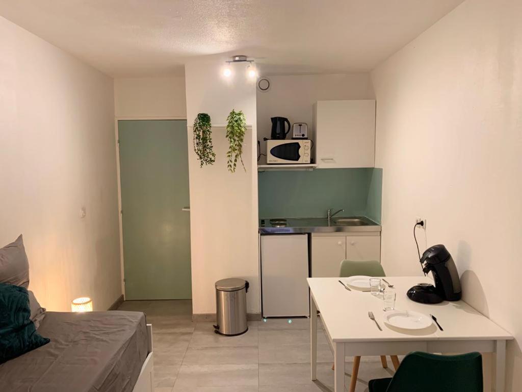Appartement Tout Equipe A 6 Minutes De La Gare St Charles Marsilia Exterior foto