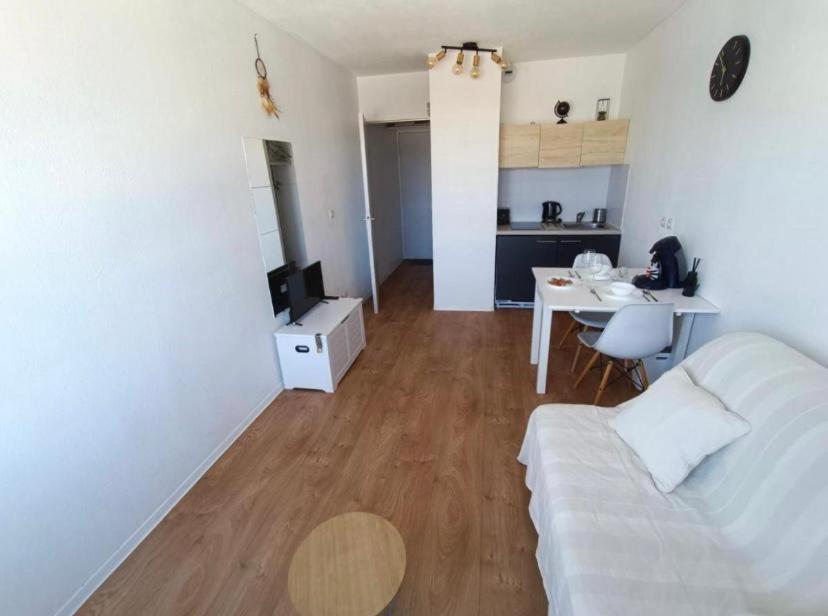 Appartement Tout Equipe A 6 Minutes De La Gare St Charles Marsilia Exterior foto