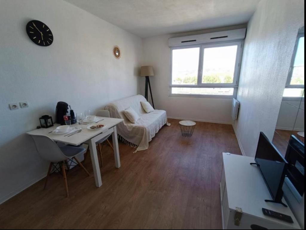 Appartement Tout Equipe A 6 Minutes De La Gare St Charles Marsilia Exterior foto